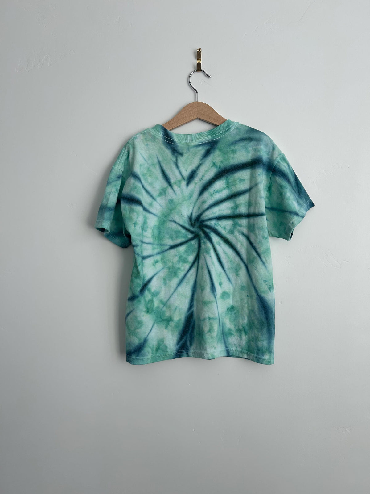 Youth Medium Seafoam Spiral Tie Dye Shirt - Hand Dyed Unisex Tee