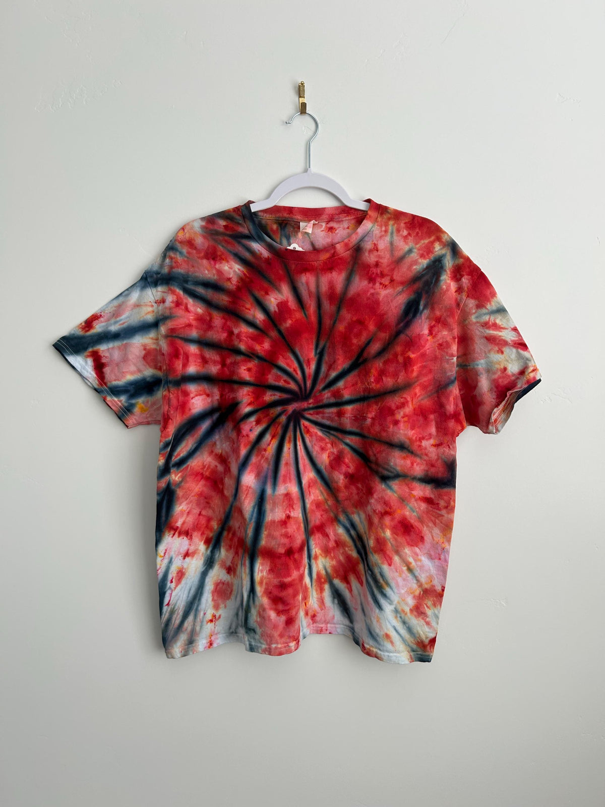 Adult XL Black and Red Spiral Tie Dye T-Shirt – Hand Dyed Unisex Cotton Tee, One-of-a-Kind Ice Dye Design