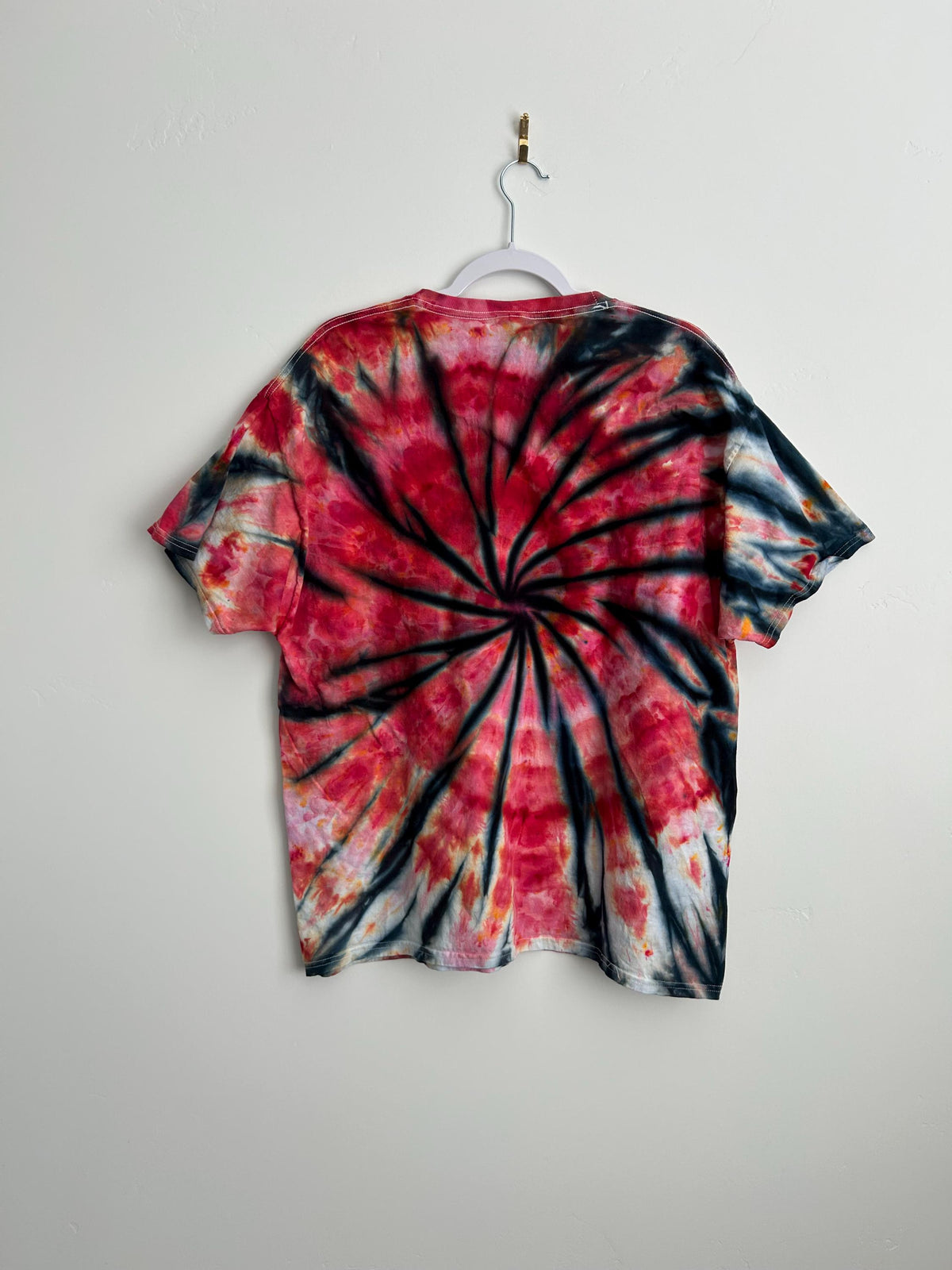 Adult XL Black and Red Spiral Tie Dye T-Shirt – Hand Dyed Unisex Cotton Tee, One-of-a-Kind Ice Dye Design