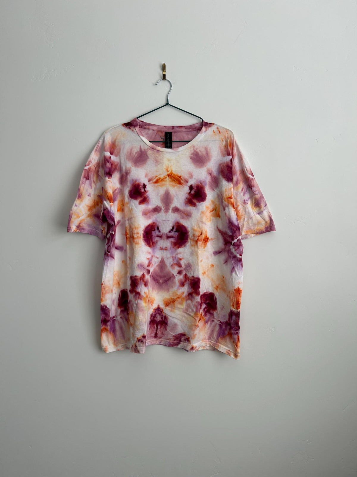 Adult XL Maroon and Peach Tie Dye T-Shirt – Hand Dyed, One-of-a-Kind Cotton Ice Dye Tee