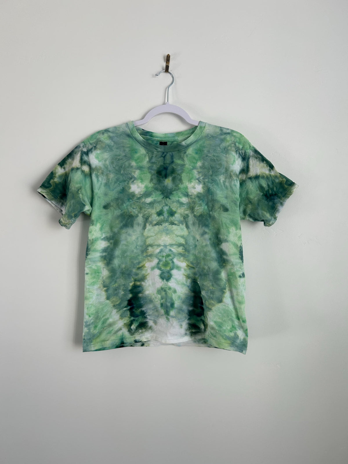 Hand Dyed Tie Dye Shirt – Green Mirror Scrunch Fold, Adult Small Unisex Tee, Festival Wear, Unique Gift