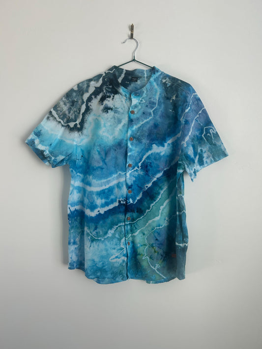 Men’s Ice Dye Button Down Shirt – Ocean-Inspired Short Sleeve | Hand Dyed Cotton Shirt | Size Large