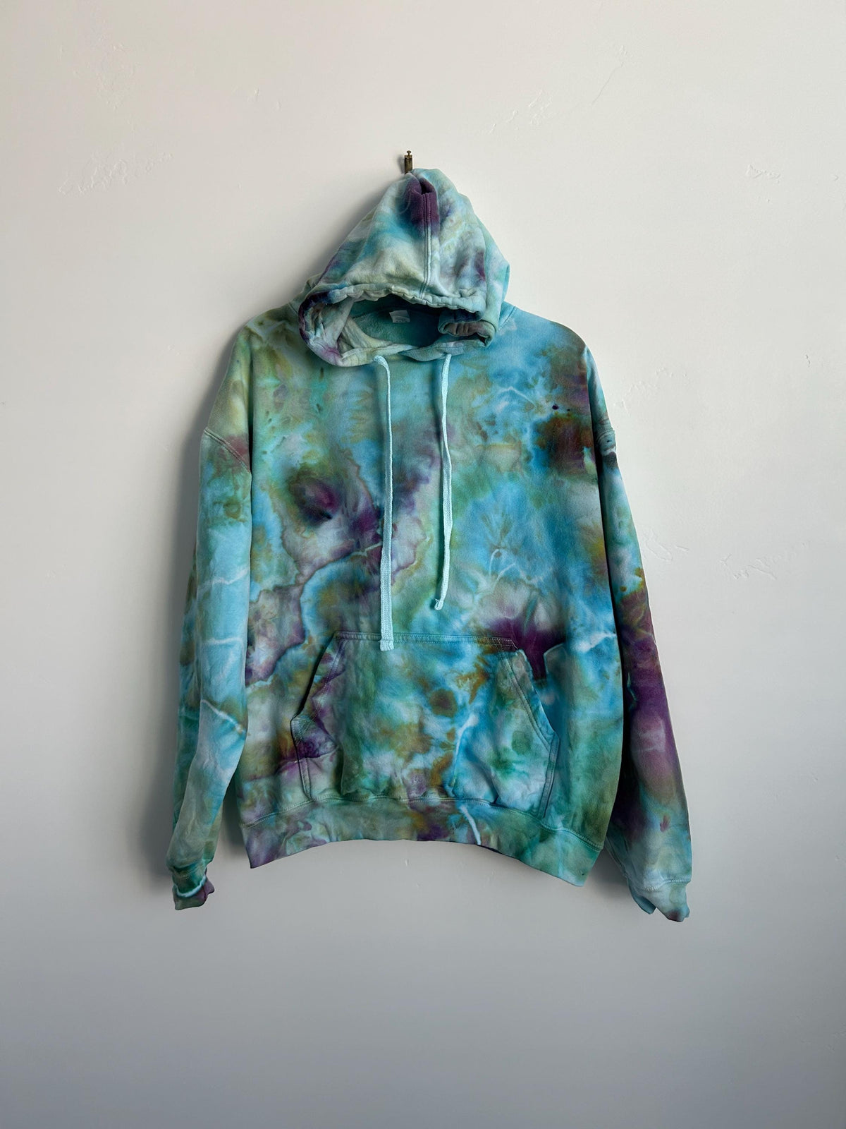 Ocean Mist Ice Dye Hoodie – Large | Hand Dyed Tultex 80/20 Cotton Blend