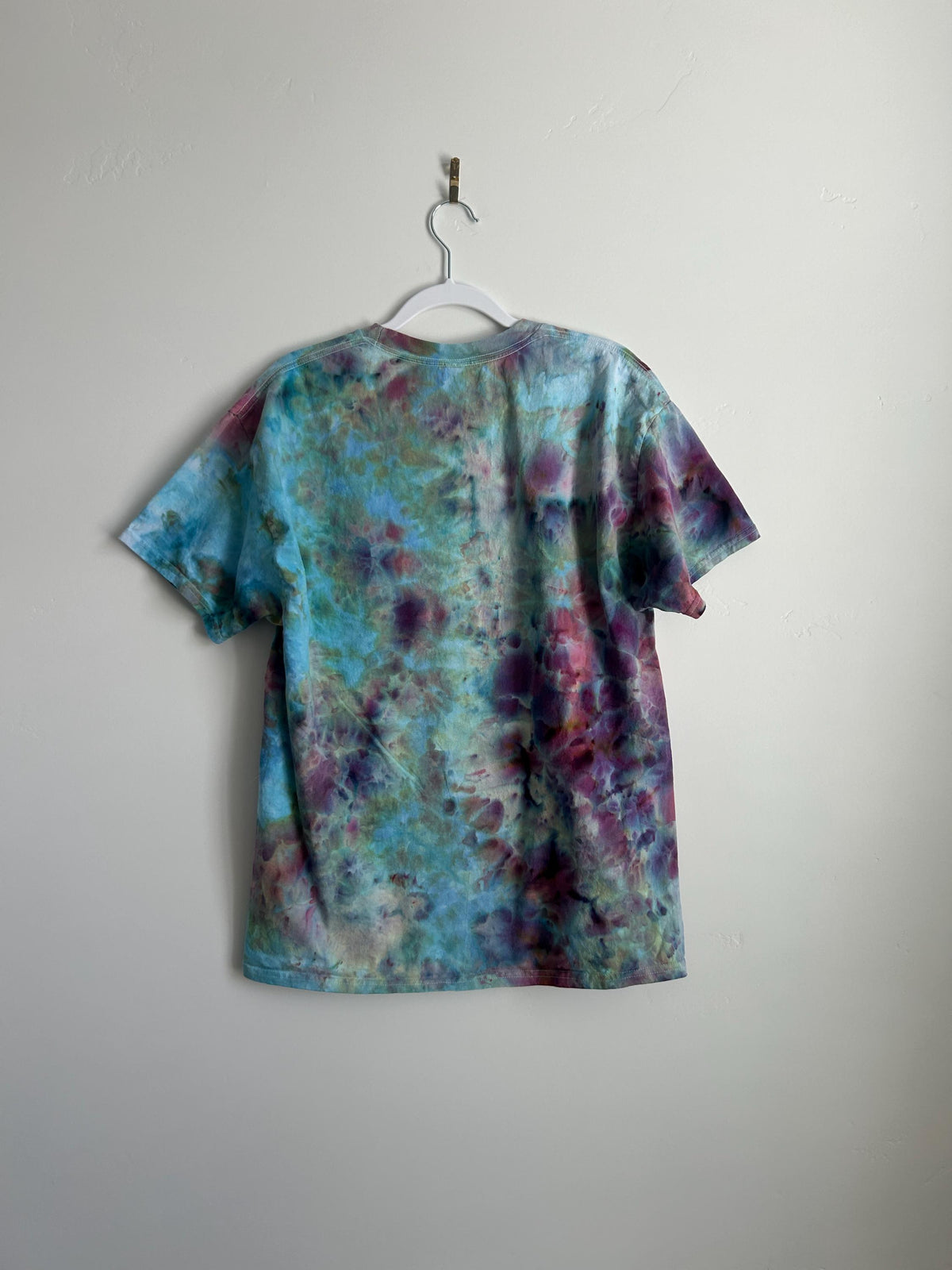 Heart Tie Dye Shirt – Large Unisex Ice Dyed Cotton Tee in Pink, Blue & Purple, Handmade Boho T-Shirt with Heart Design