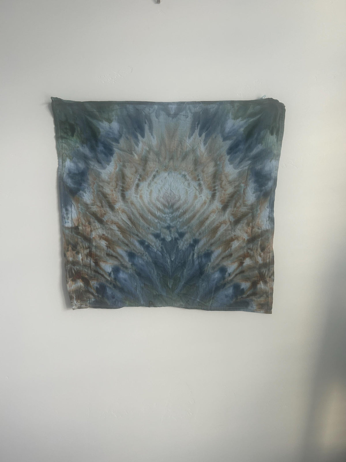 Coastal Earth Tones Tie Dye Tea Towel – Blue, Sand & Sea Inspired Kitchen Decor