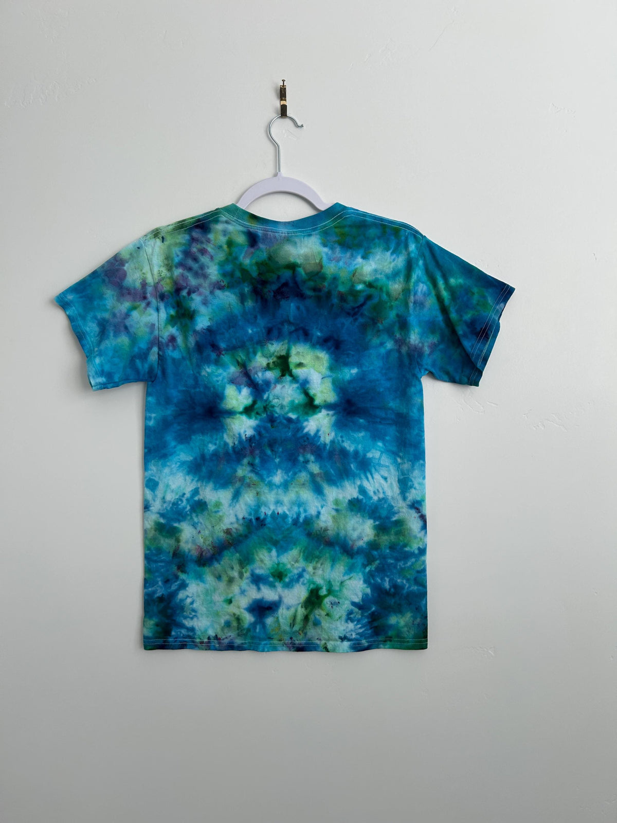 Blue & Green Ice Dye T-Shirt – Unisex Small – Hand Dyed Ocean Pattern Cotton Tee