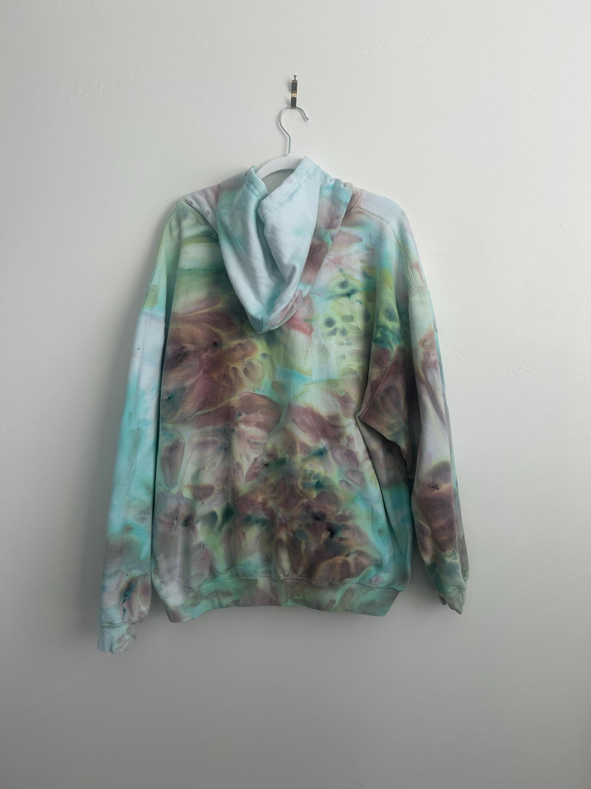Hand-Dyed Ice Dye Hoodie – Size 2XL (80 Cotton/20 Polyester)