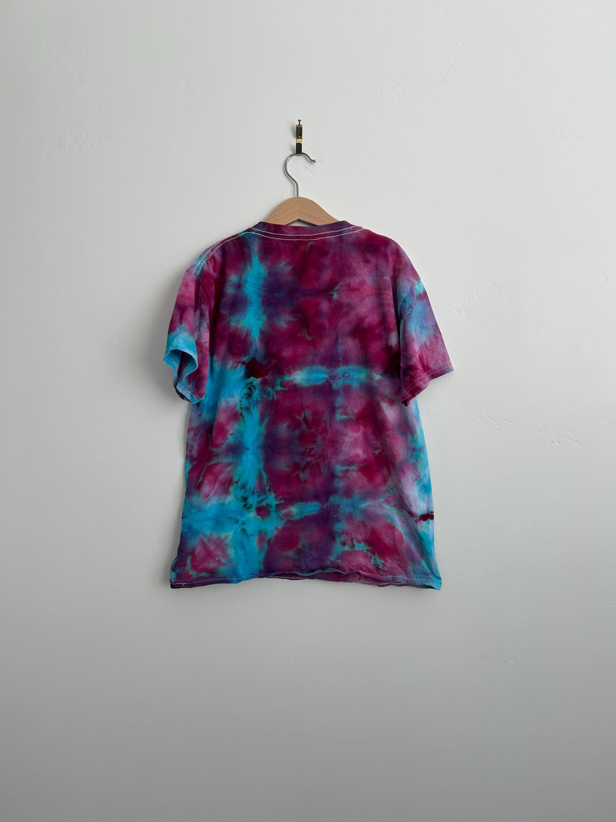 Magenta & Turquoise Tie Dye Shirt – Size Medium – Hand Dyed Cotton Tee