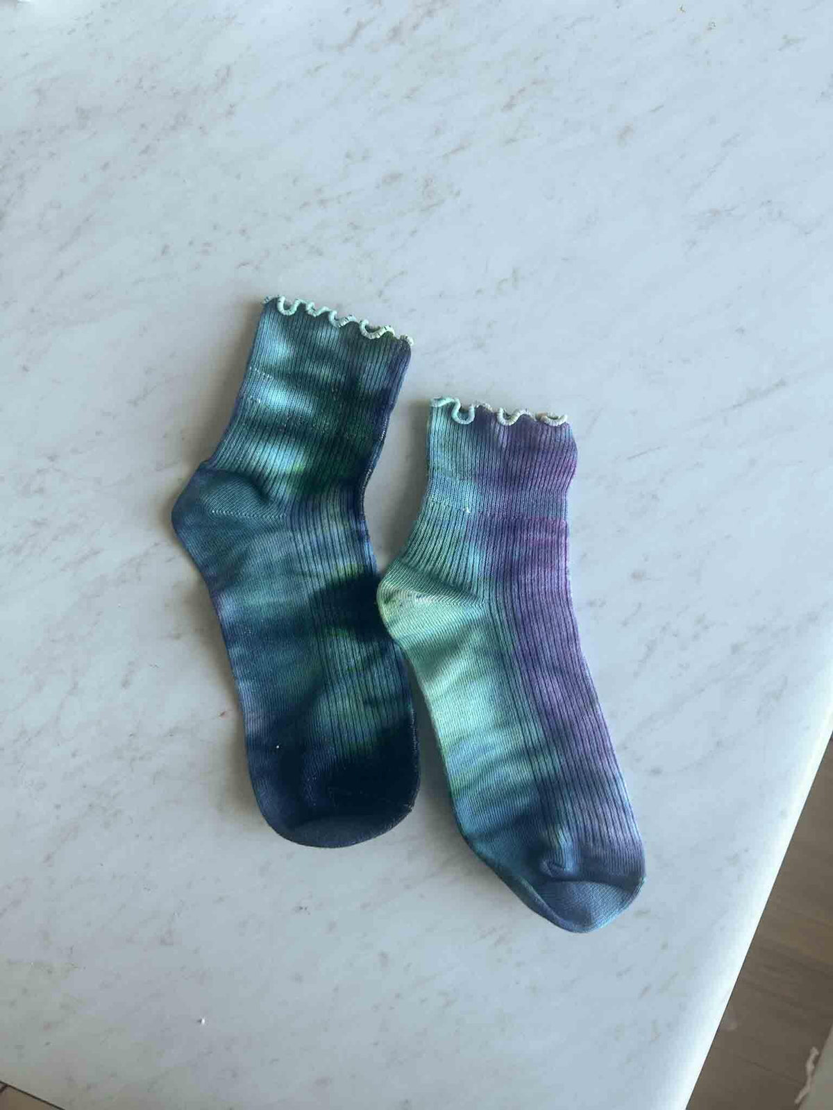 Tie Dye Ruffle Socks – Purple Green Ice Dye – Women’s Crew Socks