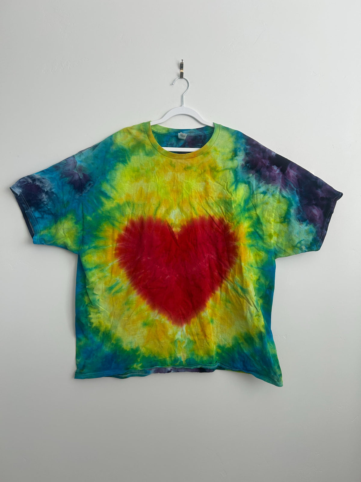 Hand Dyed Heart Tie Dye Shirt – Size 3XL – Rainbow Heart Tie Dye T-Shirt