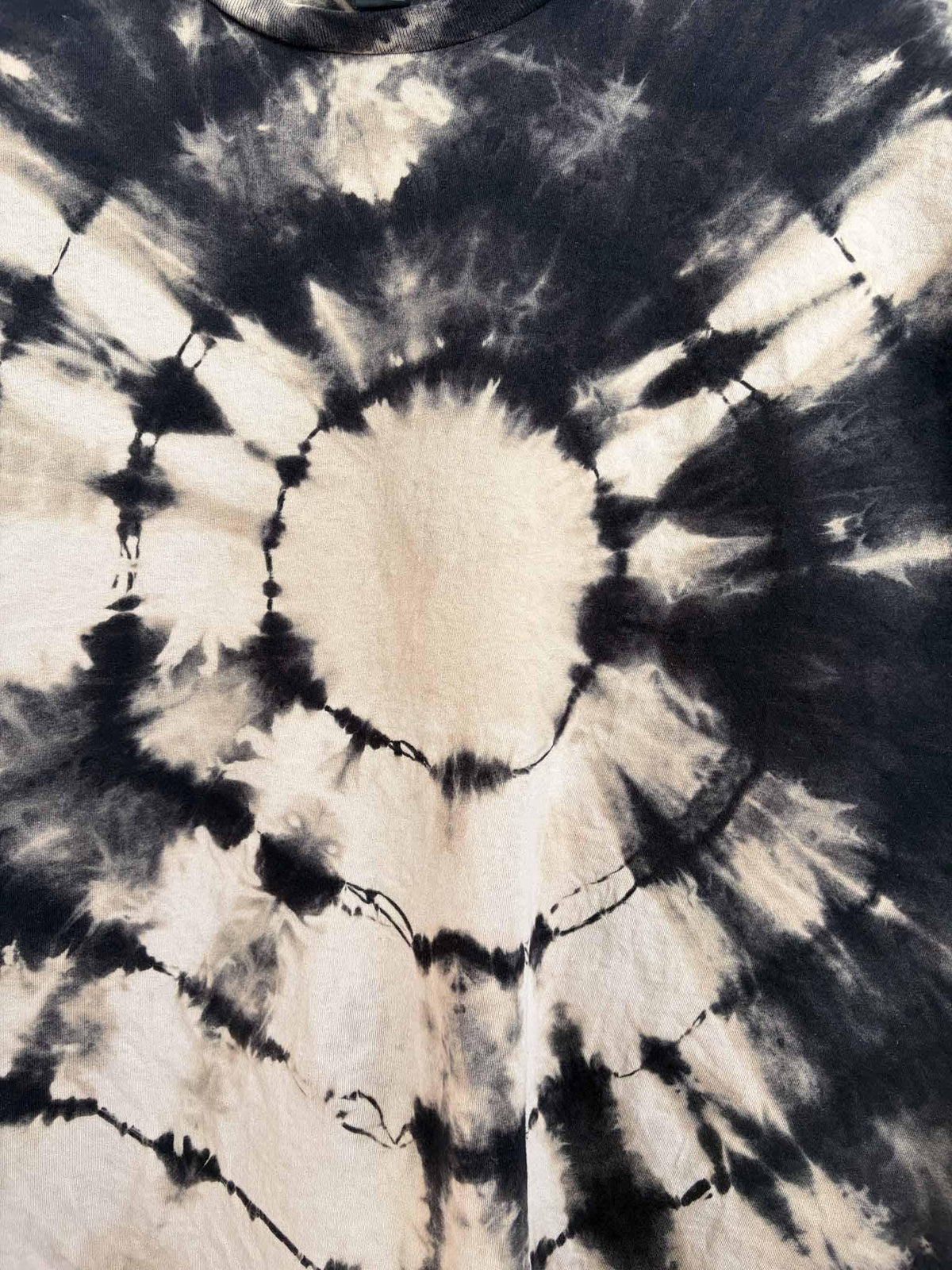 Close-up of bullseye center showing tan and black concentric rings