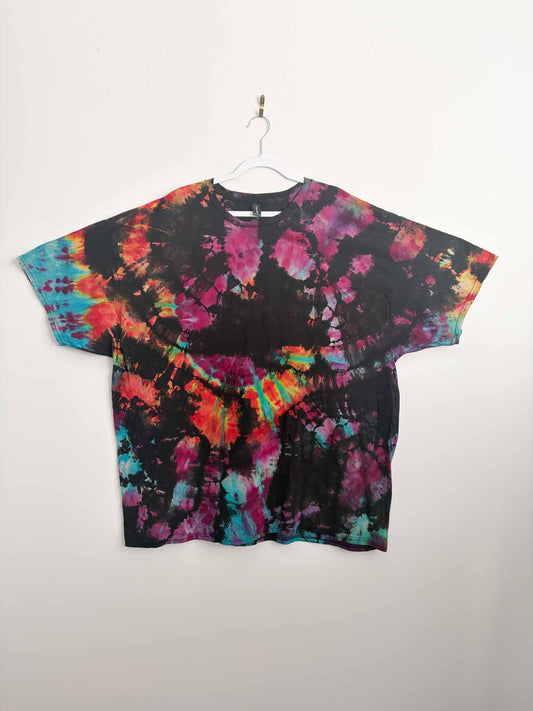 3XL Reverse Spiral Geode Tie Dye T-Shirt, Pink Orange Teal Rainbow on Black, Gildan Light Cotton Bleach Dye Tee